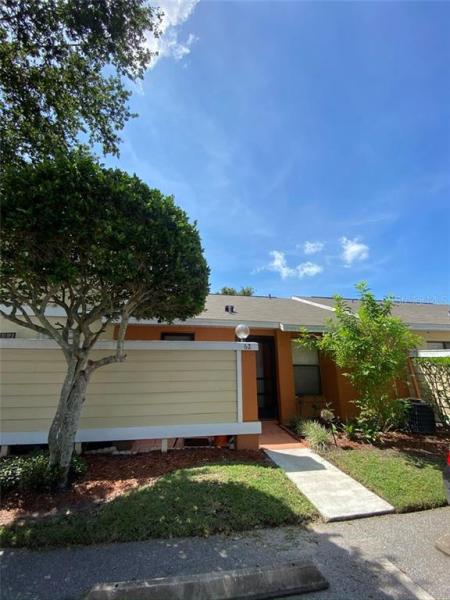 BUENAVENTURA LAKES SILVER PARK VILLAS 02