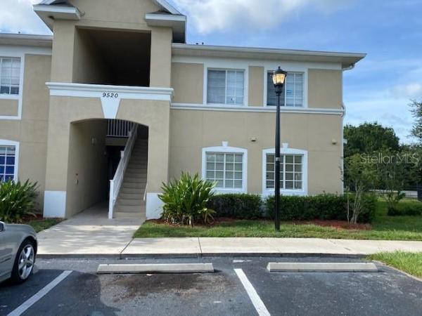 VILLAGES OF BLOOMINGDALE CONDO