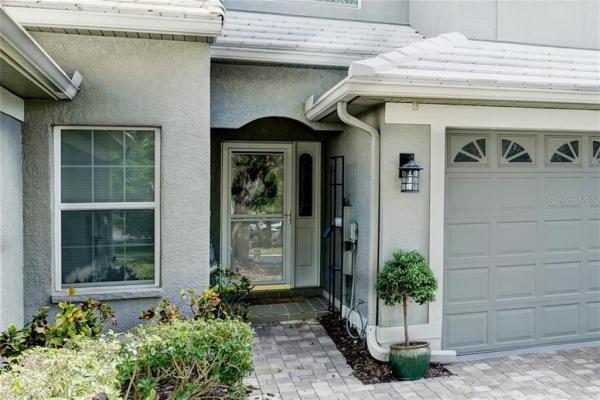 EAGLES WALK AT FEATHER SOUND