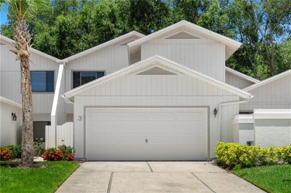 TOWNHOMES OF WESTLAKE