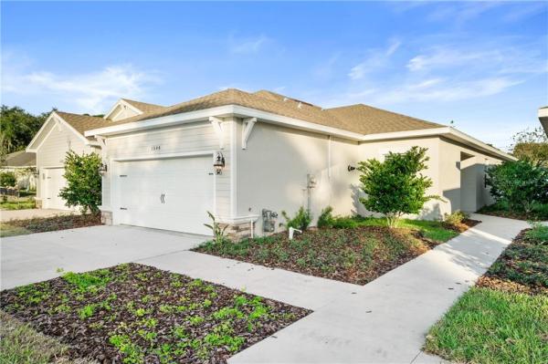 HIGHLAND PARK VILLAS