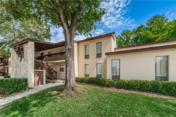 TARPON WOODS CONDO 3