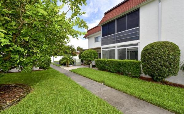 BENEVA VILLAGE SEC 1