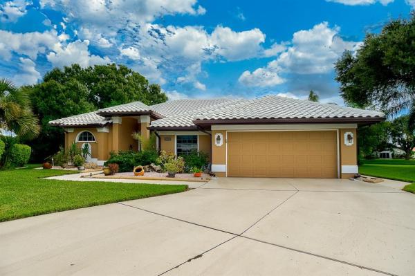 CHESTNUT CREEK MANORS