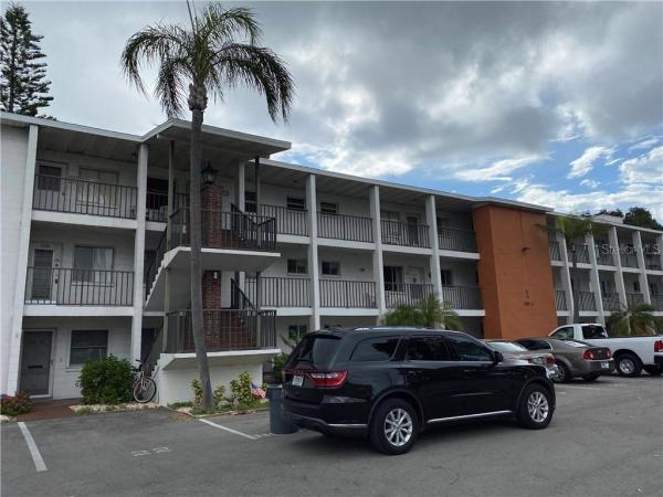 THE FOURTH BAYSHORE CONDO