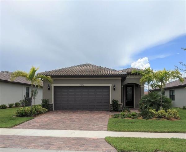 ISLANDWALK/THE WEST VLGS PH 5