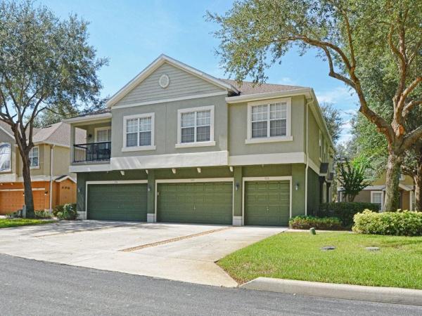 OVERLOOK/PARKSIDE CONDO