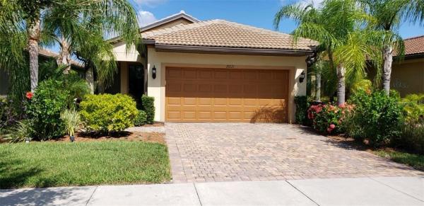 ISLANDWALK AT THE WEST VILLAGE