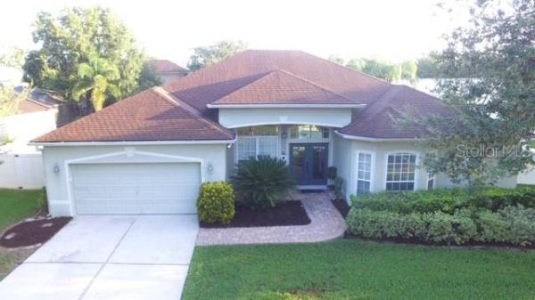 WINDERMERE CHASE PH 02