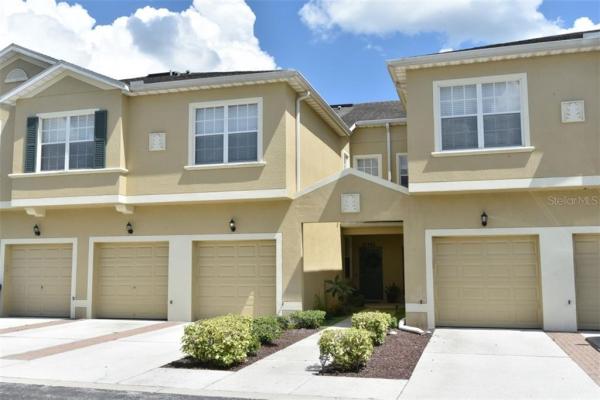 VILLAS AT CHASE GROVES A CONDO