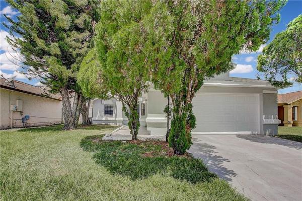 BUENAVENTURA LAKES BRIARWOOD VILLAGE 03