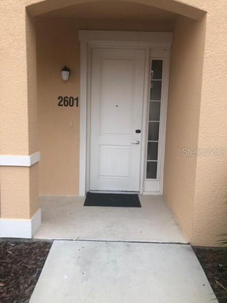 REGAL OAKS AT OLD TOWN