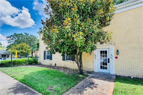 STRATFORD A WINTER PARK CONDO