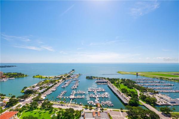 ONE ST PETERSBURG CONDO