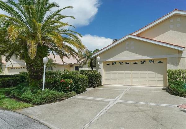 THE PRESERVES AT PALM-AIRE