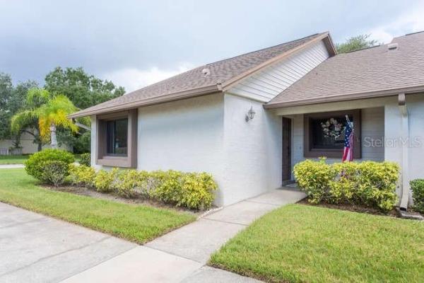 VILLAGE ON THE GREEN