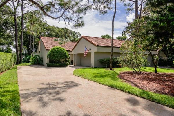 BRAELOCH VILLAGE CONDO