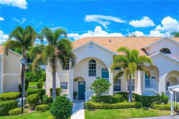 PINESTONE AT PALMER RANCH