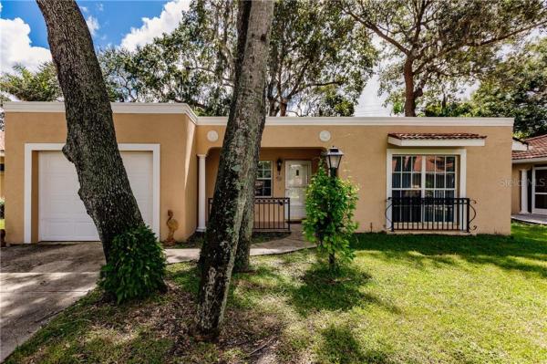 PALMS OF MANASOTA, A CONDO