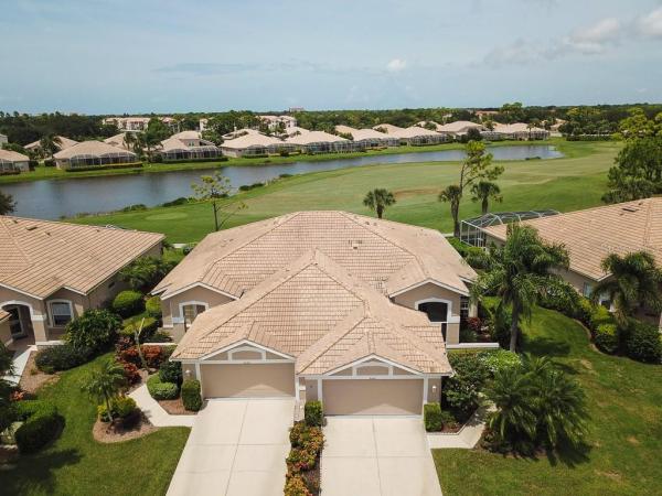 STONEYBROOK GOLF & COUNTRY CLUB