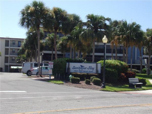 SANDPIPER KEY BLDG 04