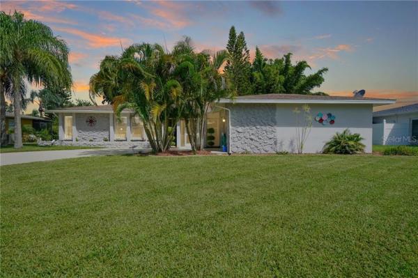 ROTONDA WEST OAKLAND HILLS