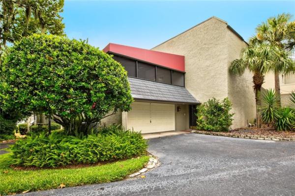 MOUNT DORA SUMMIT CONDO