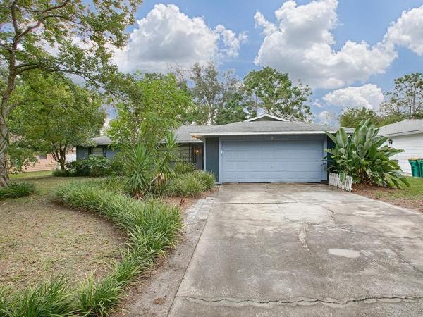 MOUNT DORA EUDORA CHASE