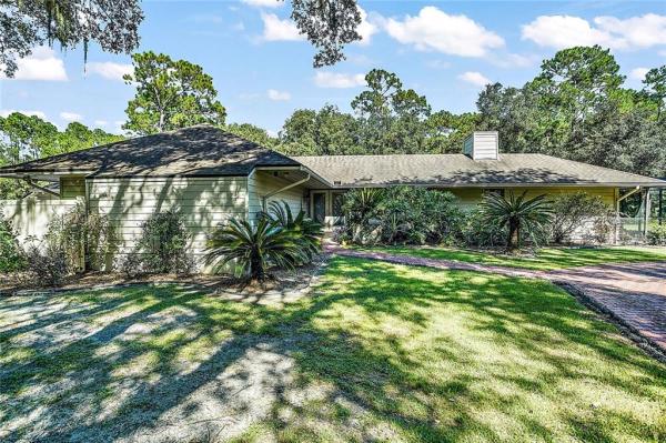 EUSTIS TIMBER OAKS (NO HOA)