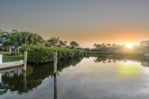 SHOREVIEW AT LAKEWOOD RANCH WATERSIDE