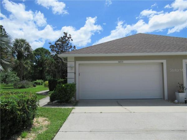 VILLAS OF SABAL TRACE