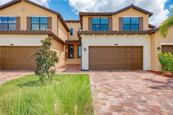 GRAN PARADISO, COACH HOMES III AT