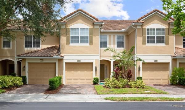 VISTAS/PHILLIPS COMMONS