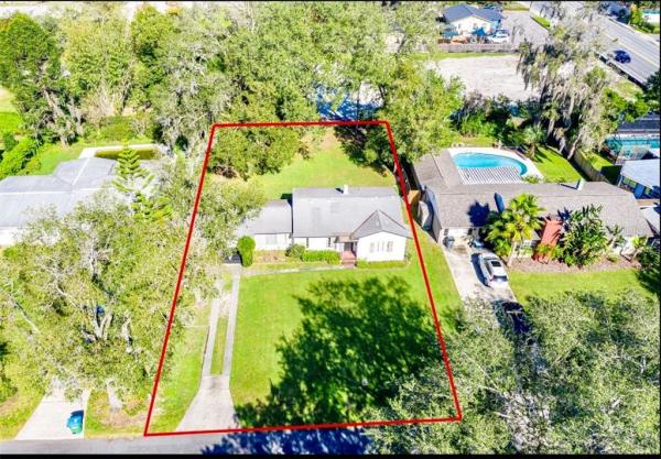 V H MUSSELWHITES SUB