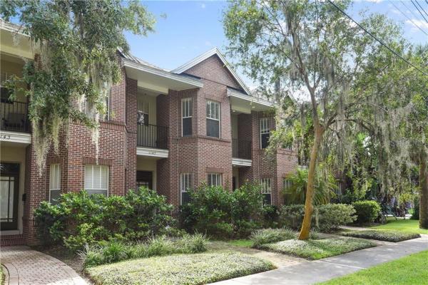 BRIERCLIFF COMMONS CONDO