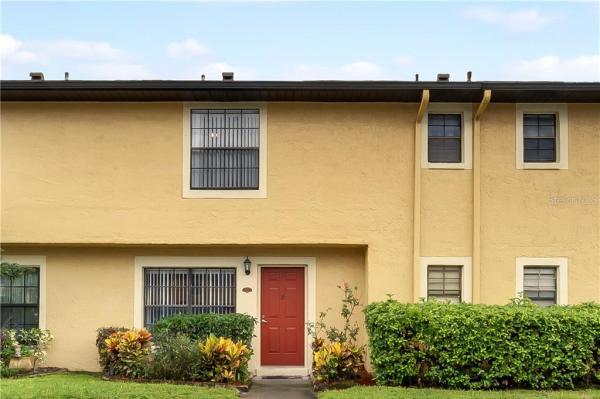 HIDDEN OAKS CONDO PH 10