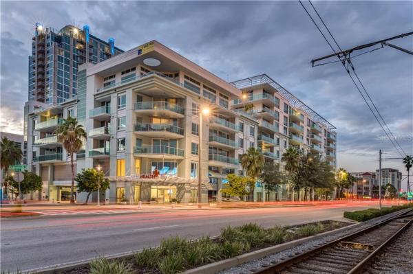 PLACE AT CHANNELSIDE A CONDO