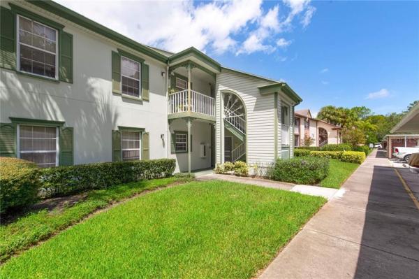 COUNTRY LAKES I CONDO