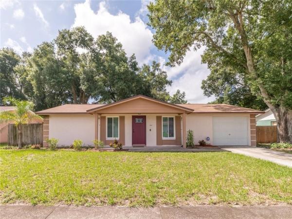 BRANDON VALRICO HILLS ESTATES SUB