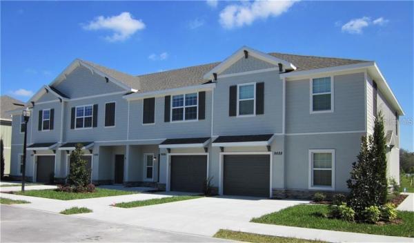 CALUSA CREEK TOWNHOMES