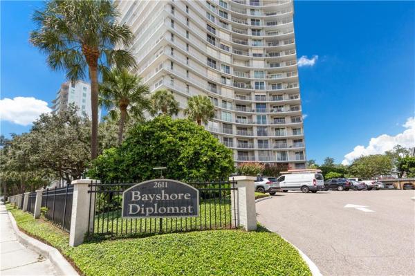 BAYSHORE DIPLOMAT A CONDOMINIU