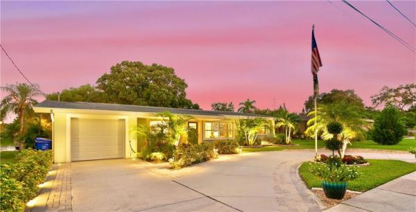 LAKESIDE TERRACE SUB