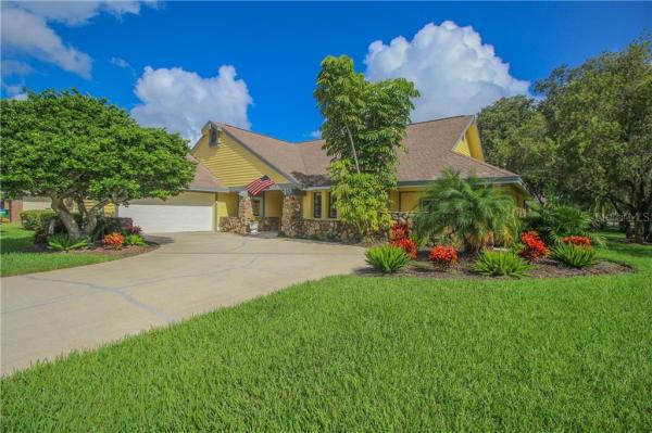 BARRINGTON OAKS WEST