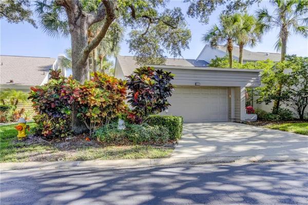 EAGLES LANDING CONDO