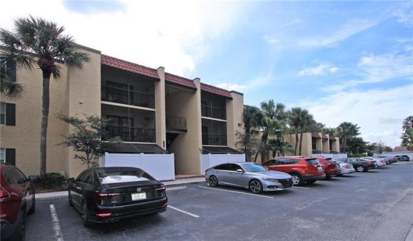 SIENA VILLAS AT BEACH PARK A C