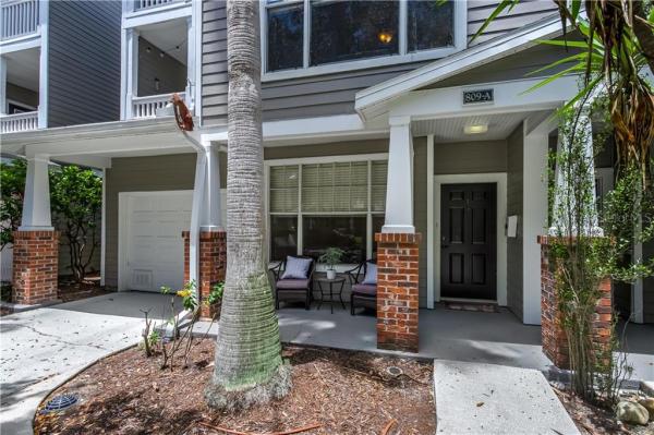 HYDE PARK WALK A CONDO