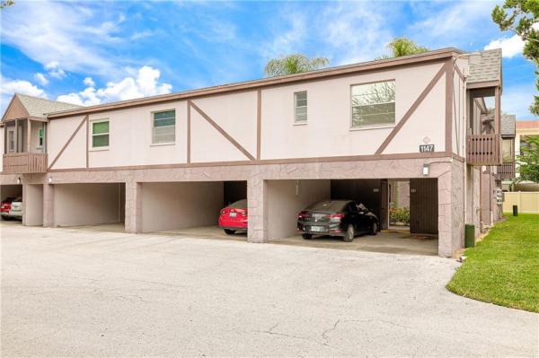 KING ARTHURS COURT CONDO