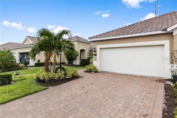 MIRABELLA AT VILLAGE GREEN