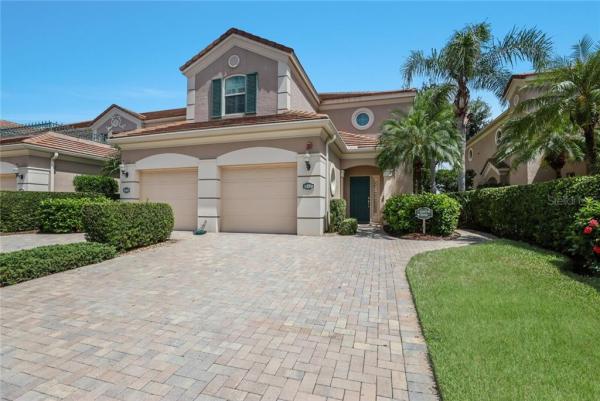 PARISIENNE GARDENS/BOTANICA