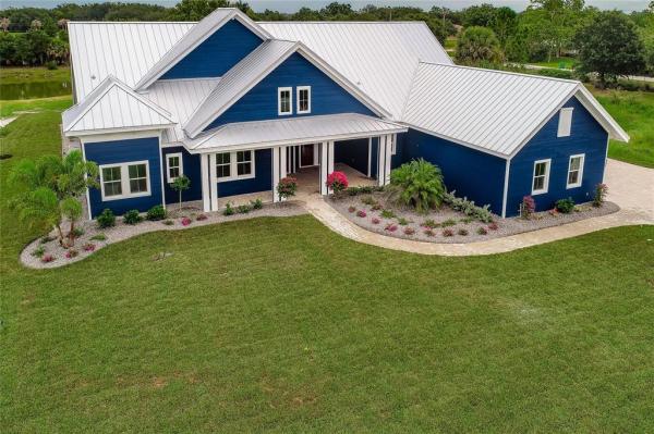 THE ESTATES ON PEACE RIVER